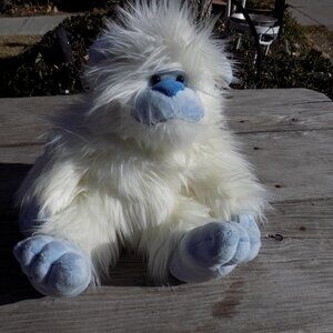 Yeti Big Foot Plush Soft Toy PLUSH, White Blue Fur Fluffy,  2018 STUFFED ANIMAL